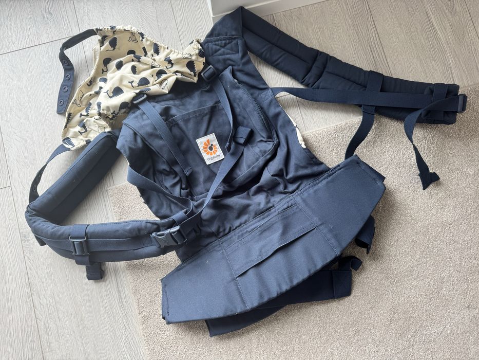 Marsupio “ergobaby” novo