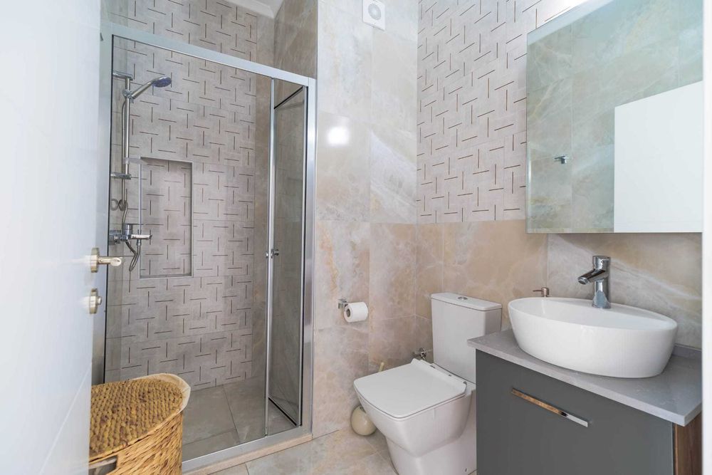 CYPR Kawalerka z widokiem na morze -400 metrów, Sprzedam lub Zamienie