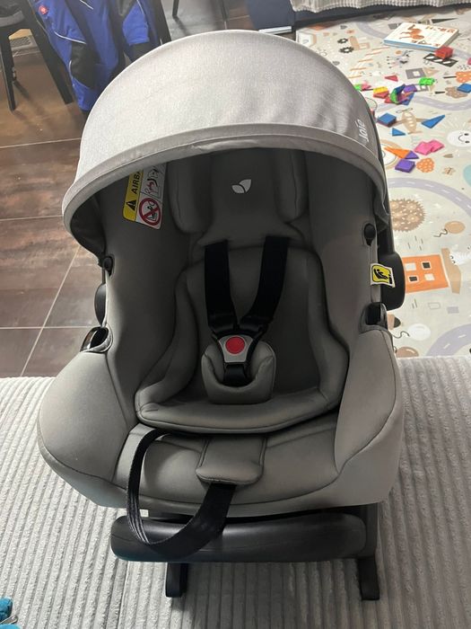 Nosidełko z bazą isofix JOIE