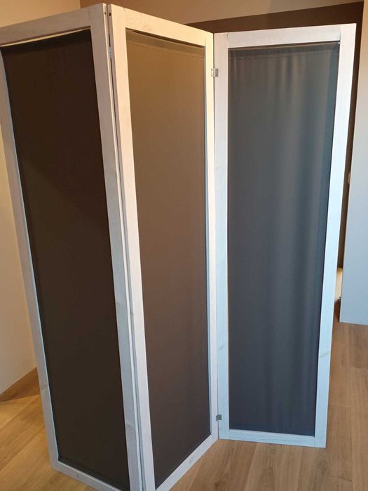 Drewniany parawan trzyczęściowy
