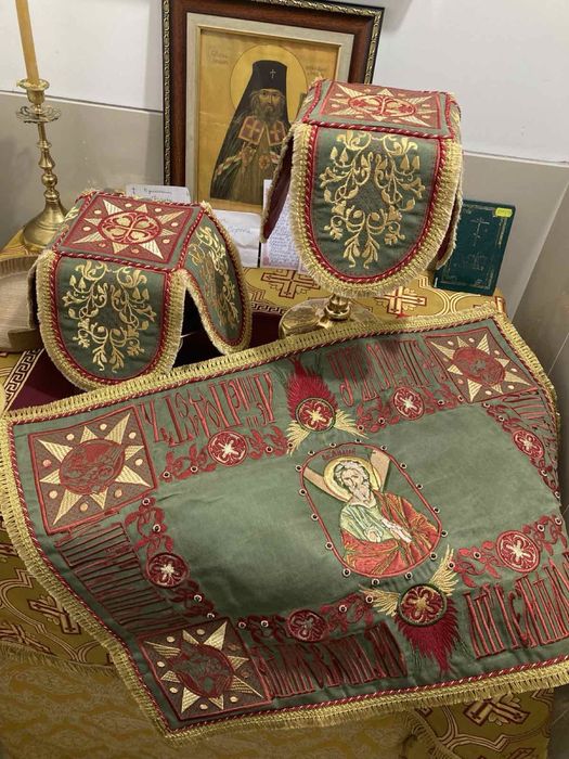 Покровці з воздухом. Покровцы с воздухом