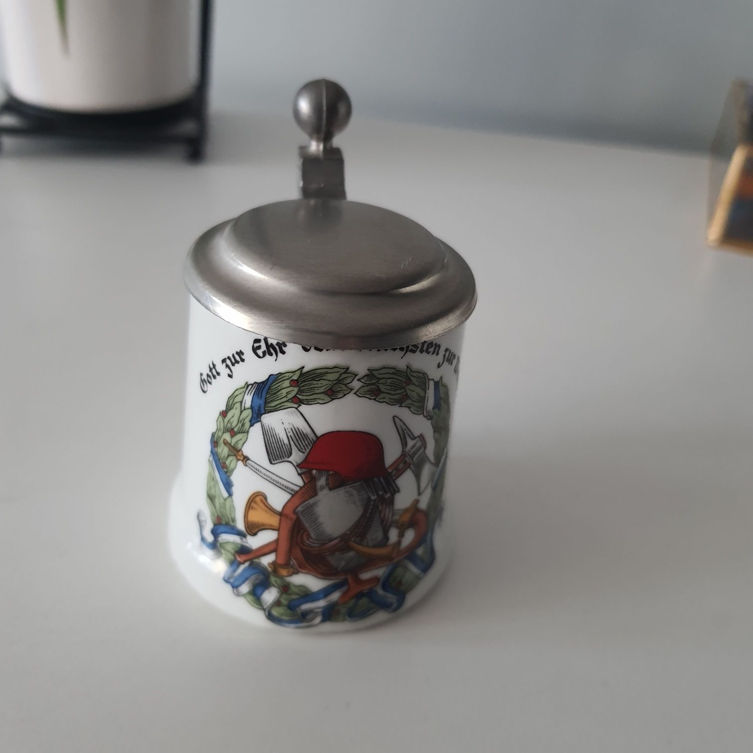 Kufel kufelek do piwa miniaturka sygnowany Germany cyna dekoracja NOWY