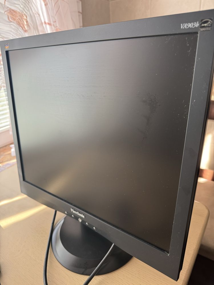 Монитор ViewSonic модель VS11372 робочий