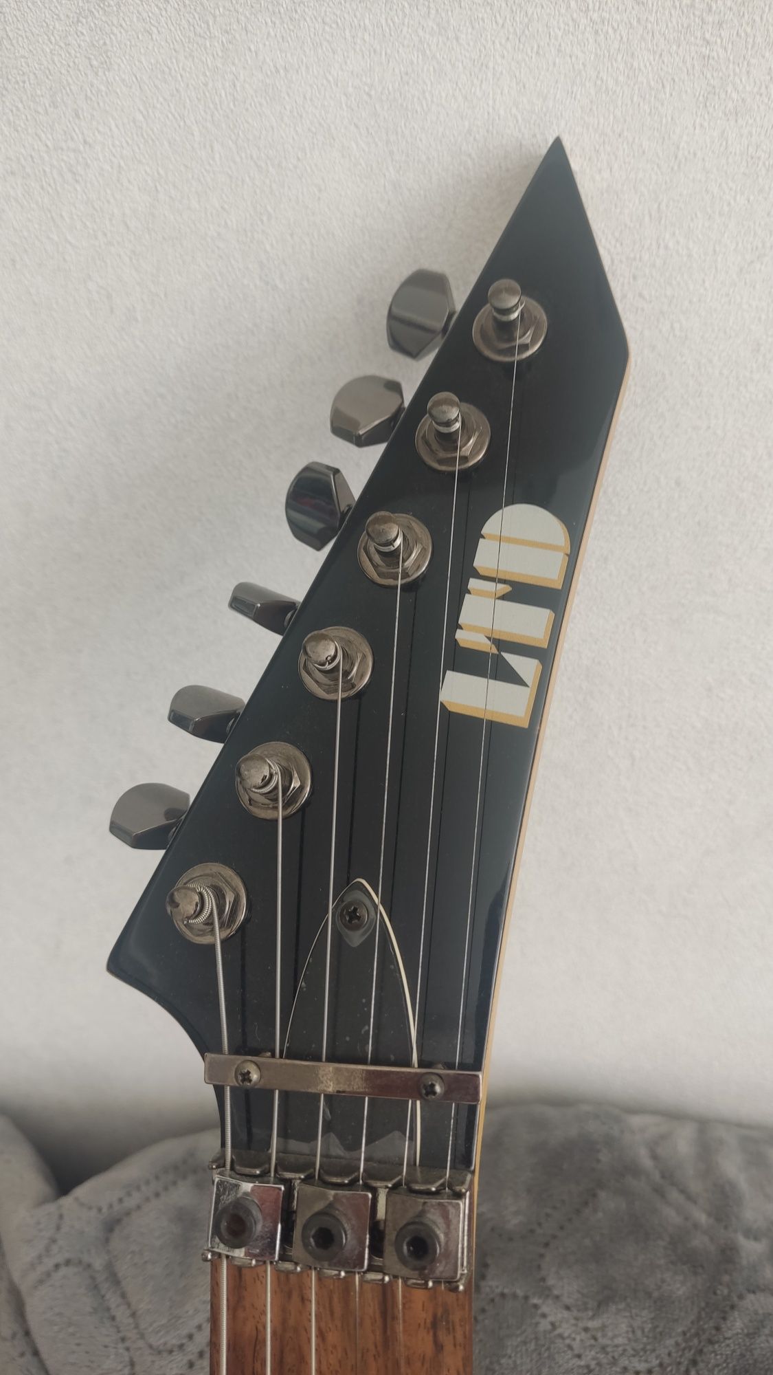 Электрогитара ESP LTD MH - 50 Floyd Rose