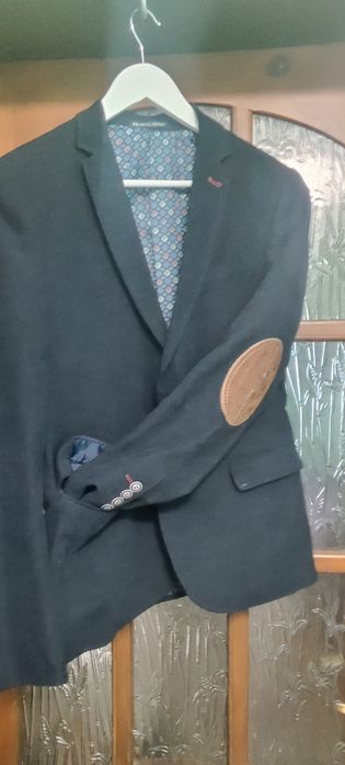 Чоловічий піджак