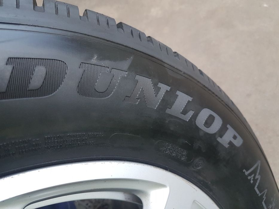 Opona Dunlop winter sport 5 235/65 R17 2020 rok