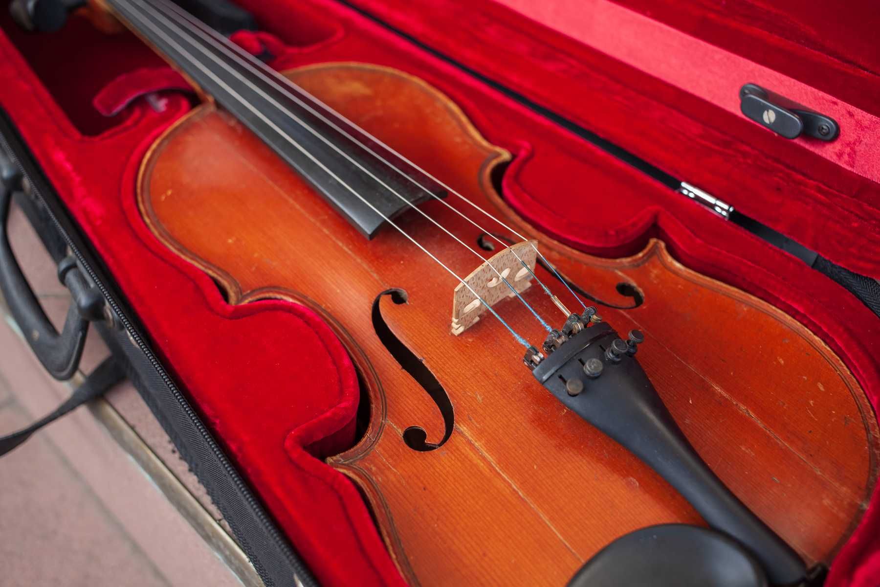 Французская скрипка 19 век, Париж. Отличное звучание