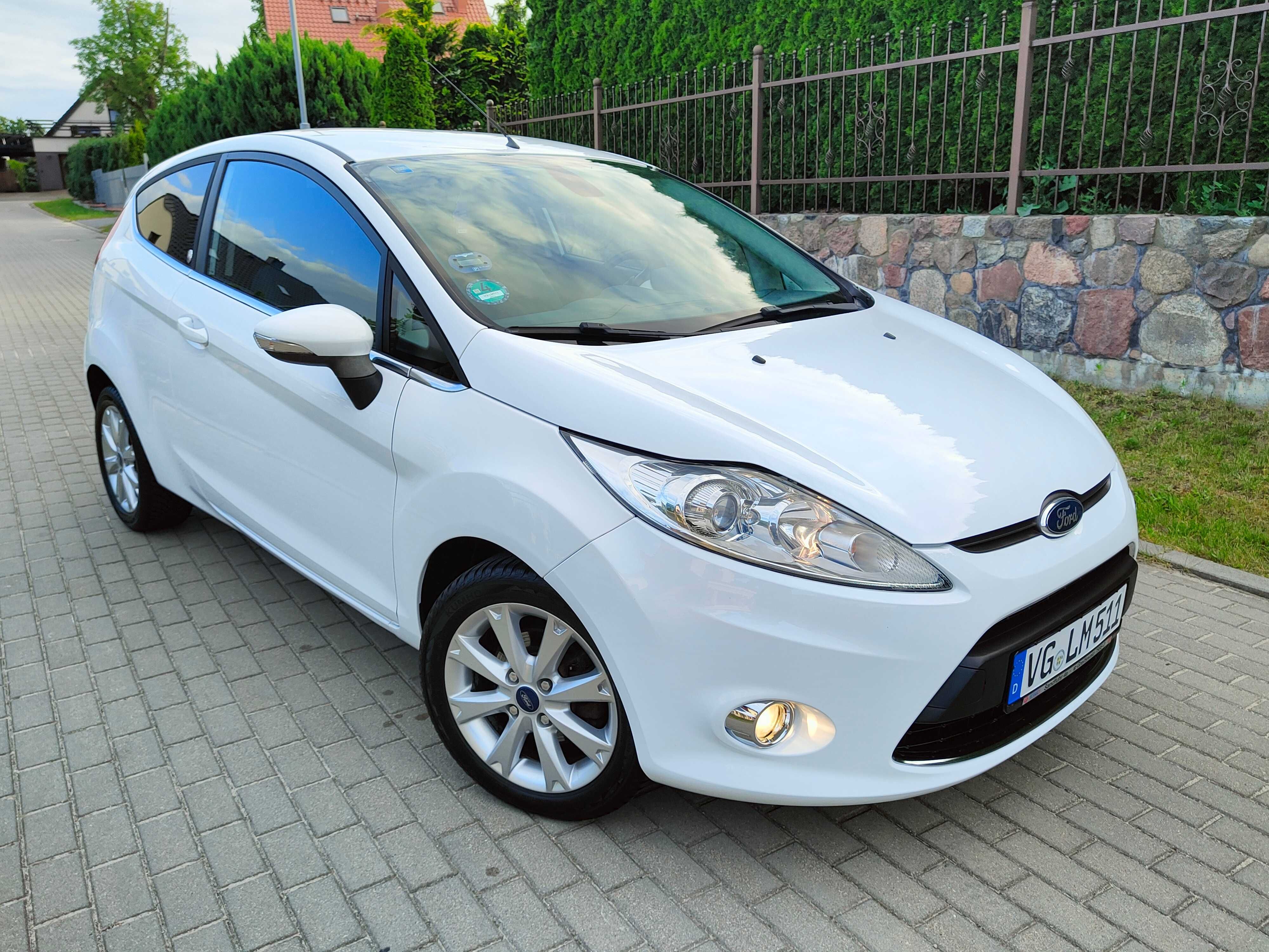 Piękny Ford Fiesta*Climatronik*Soczewka*Biała*Komp*Alu*