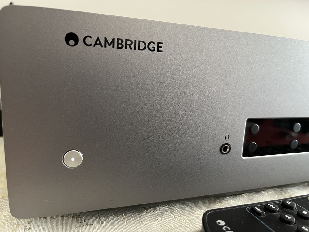 Cambridge Audio cxa 81