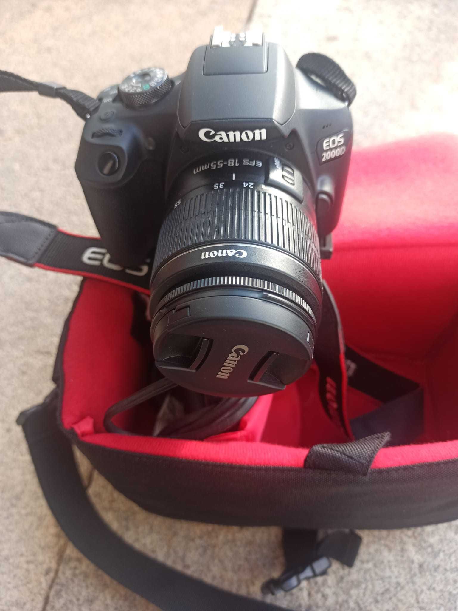 Máquina Fotográfica Canon EOS 2000D