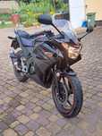 Honda cbr 125...