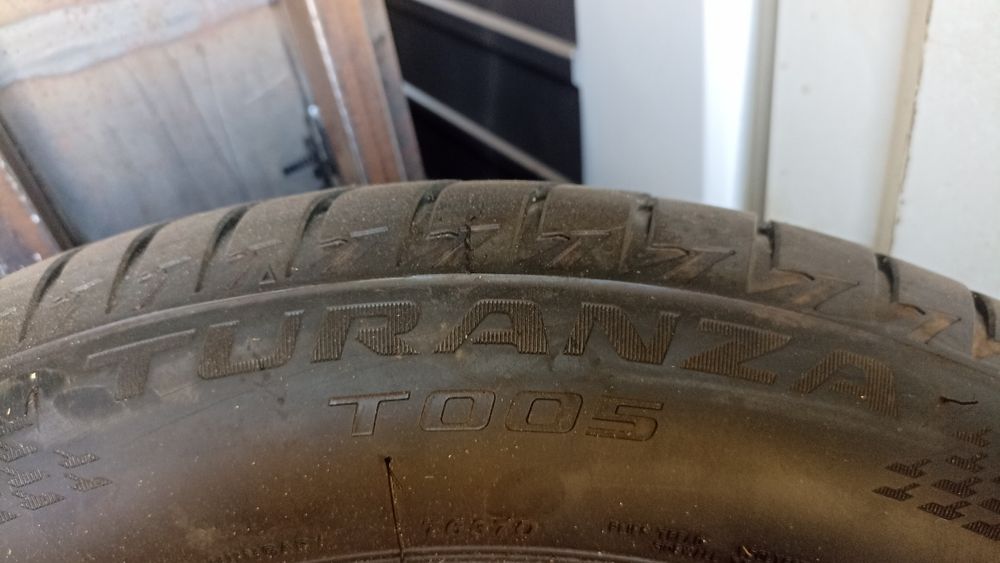 шини bridgeston TURANZA T005 215/55 r17