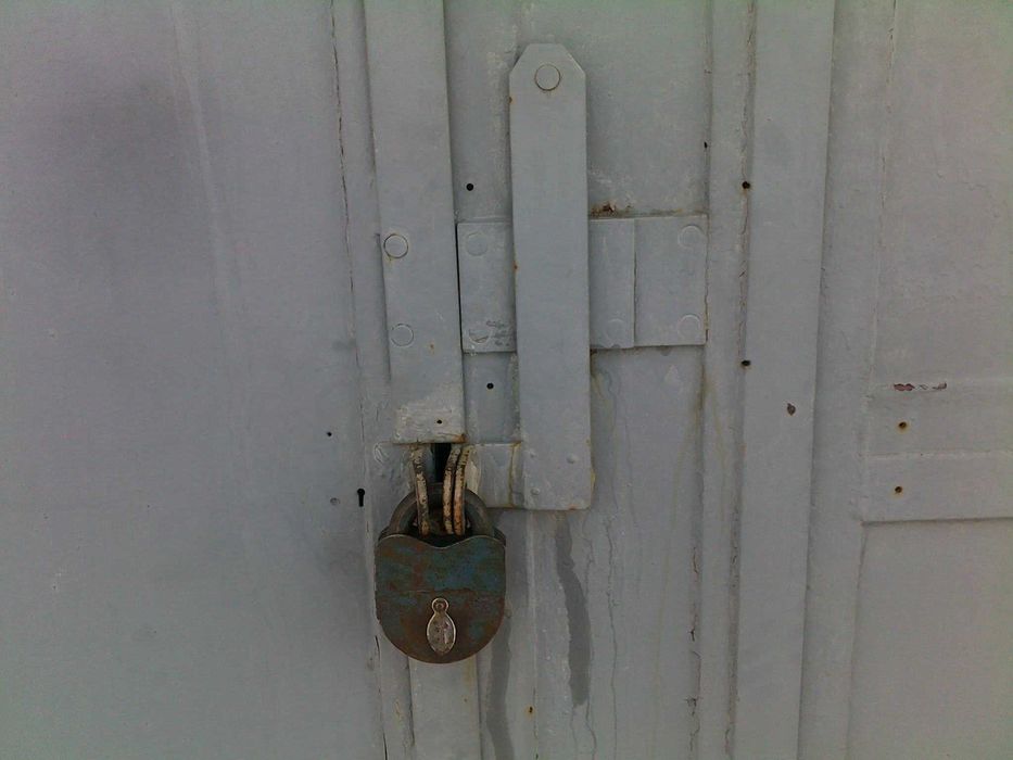 Замки гаражные ссср с блокировкой три штуки на ворота гаража