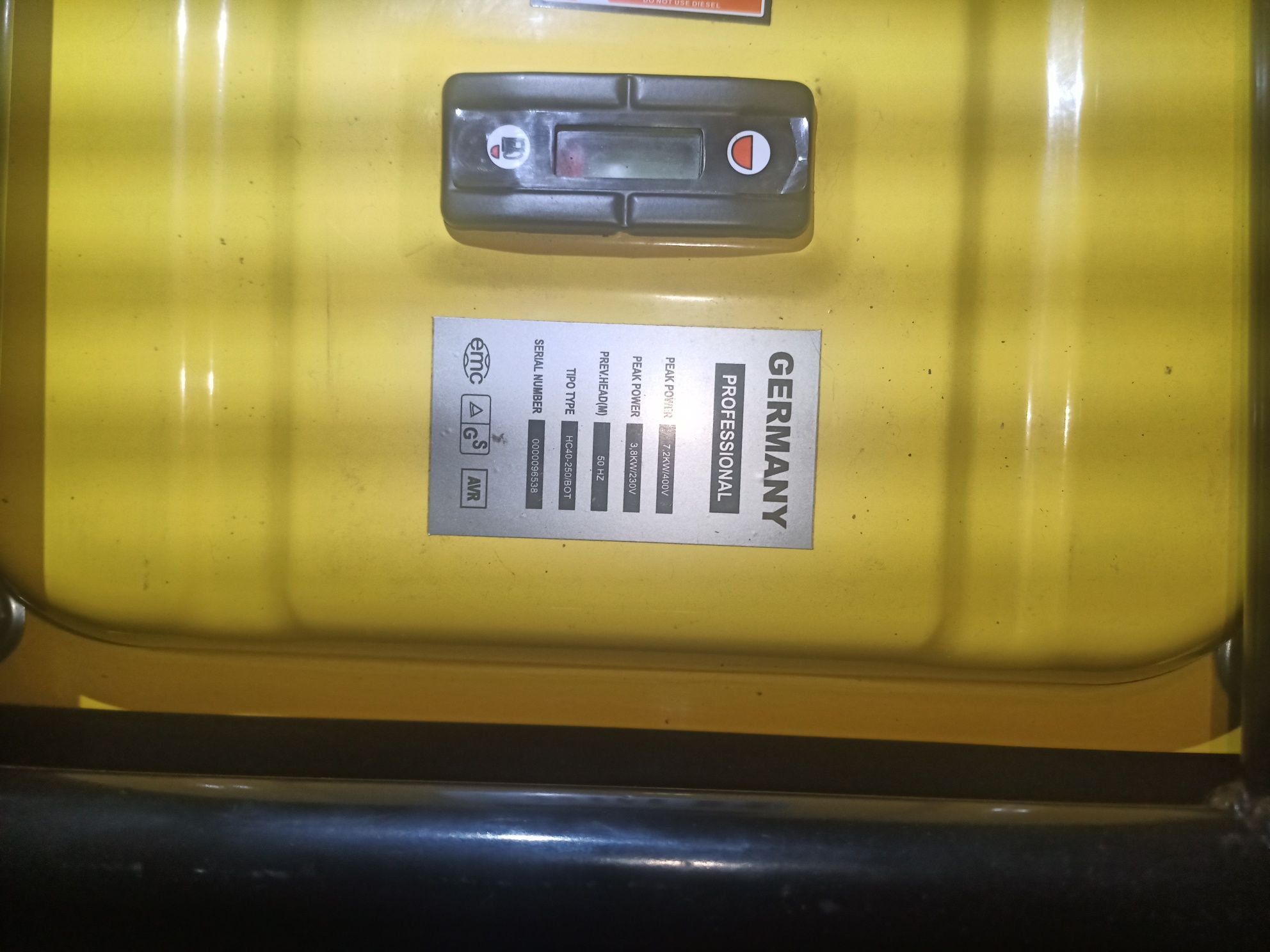 Генератор бензин 3.8KW/230v.  7.2KW/400v.