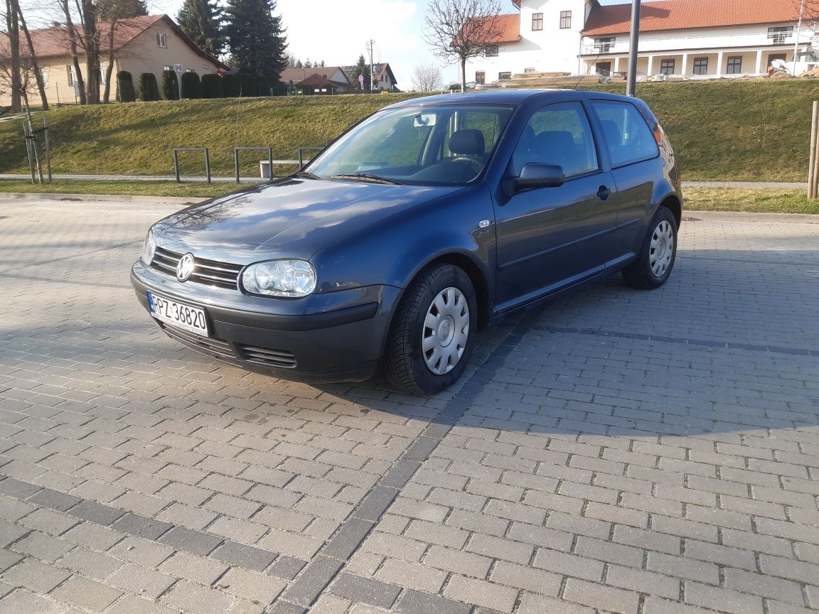 Golf 4 1.4 16  maska lc7v części