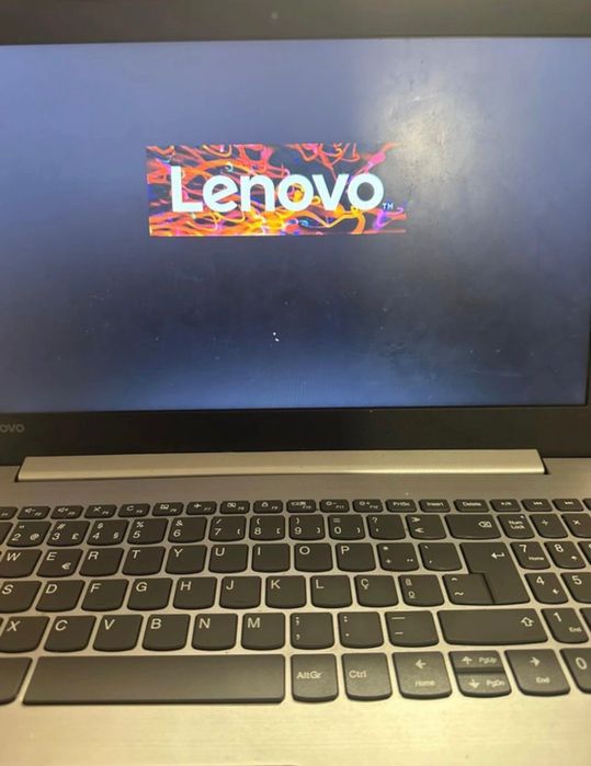 Computador portátil Lenovo