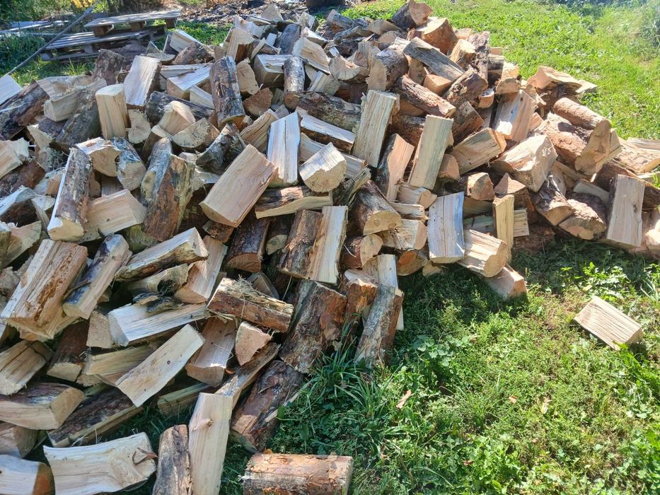 Drewno opałowe gotowe do pieca