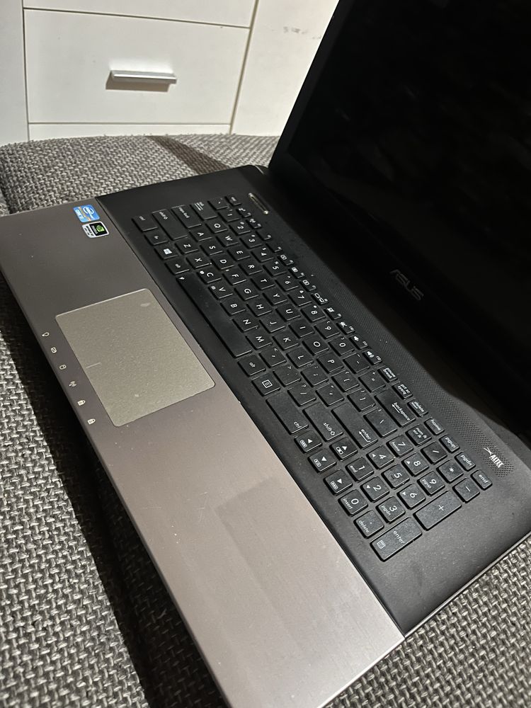 Laptop asus komputer
