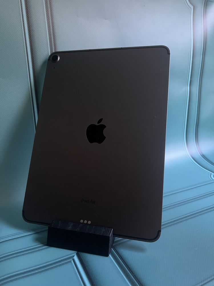 iPad Air M1 Chip 256GB 2022 Space Gray | АКБ 97%