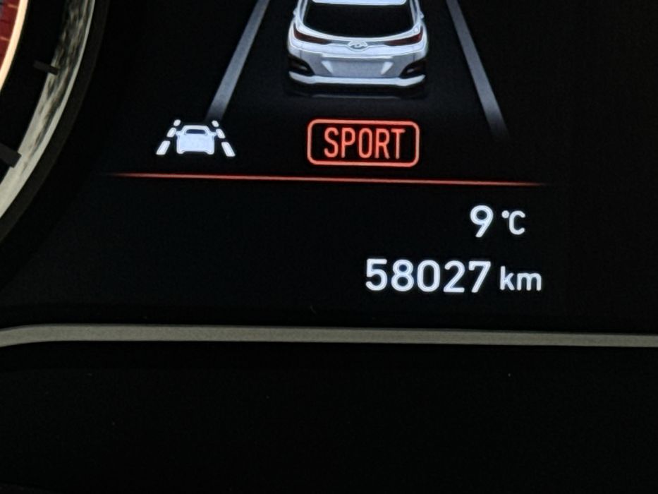 Hyundai KONA elektric  64 kWt 2020 рік