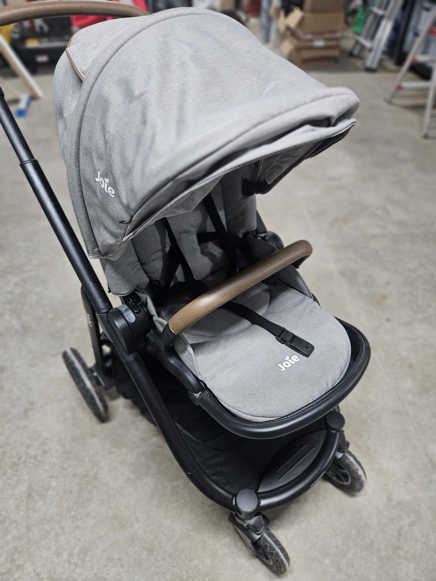 Carrinho de bebé JOIE Versatrax