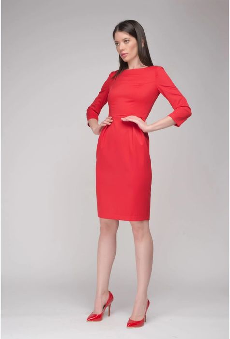 Платья на изящную девушку или женщину