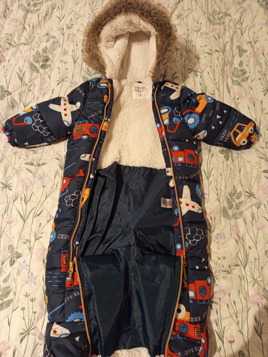 Kombinezon niemowlęncy