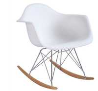 Fotel krzesło bujanie na drewnianych płozach biały