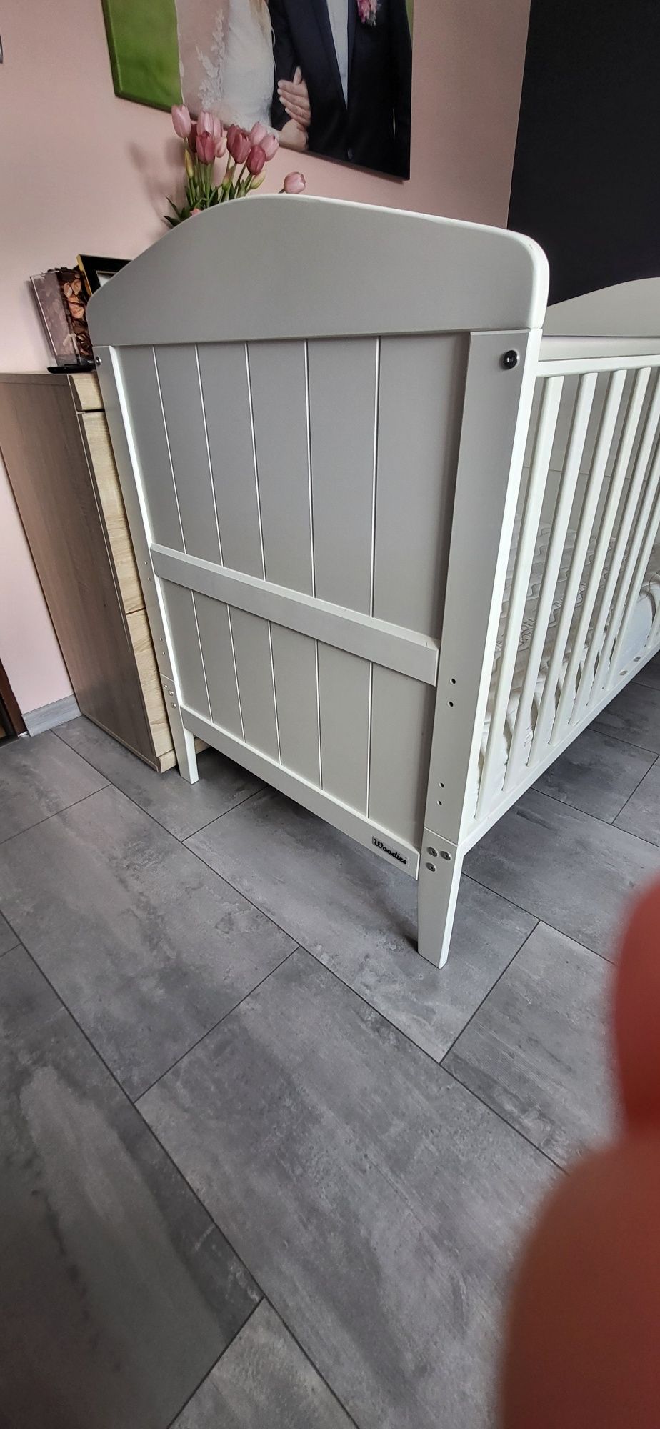 Łożeczko 2w1 białe Woodies Hampton 140x70 z materacem Hilding Safety