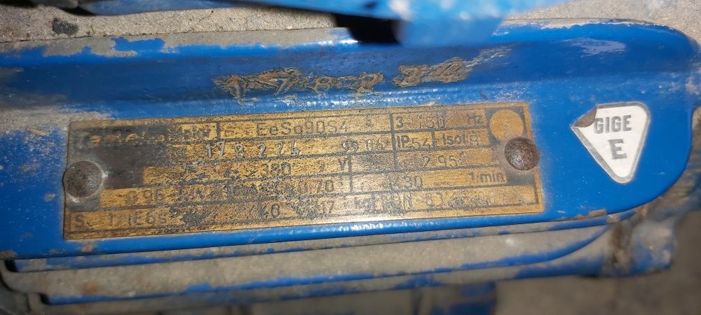 SPRZEDAM Silnik Tamel 0.95 Kw 1430/min