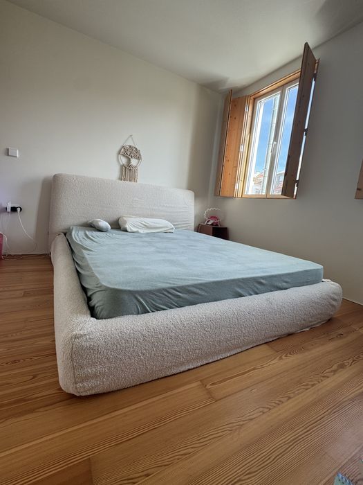 2 camas Kave Home Martina 160x200 com colchões 600 EUR para cada cama