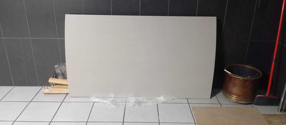 mesa branca 1m x 60cm