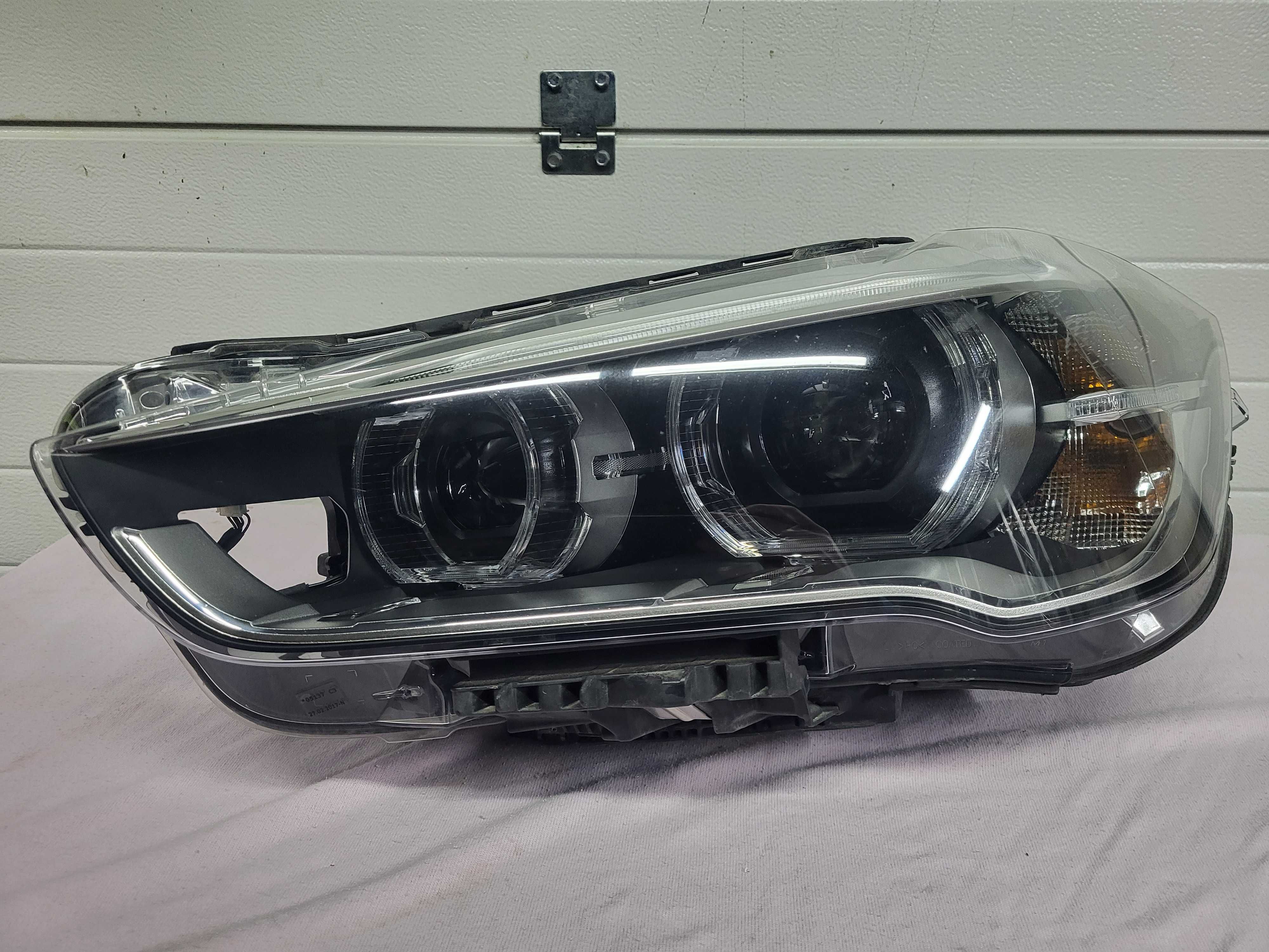 Lampa BMW lewa X1 F48 FULL LED