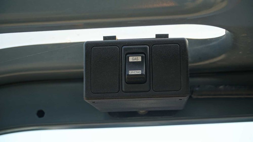 2500 kg, benzyna (!) + LPG , wagi, japoński wózek Toyota 02-8FG25