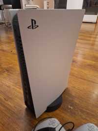 PlayStation 5 plus dwa pady