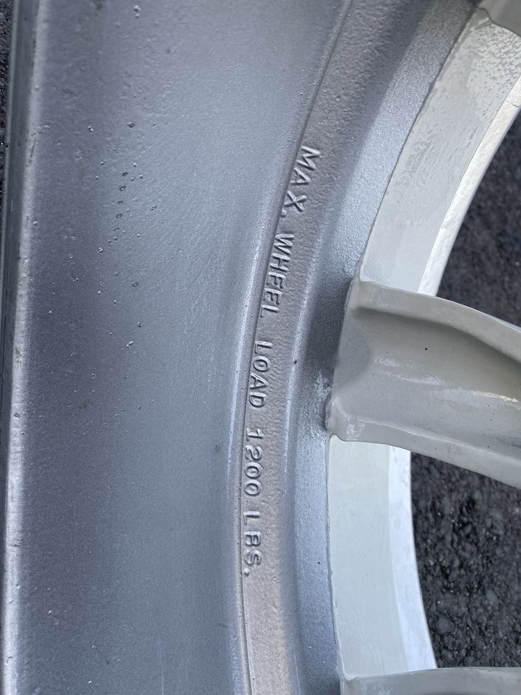 Jantes EMPI 8 Spoke 15x5.5 / Karmann Ghia (4x130)