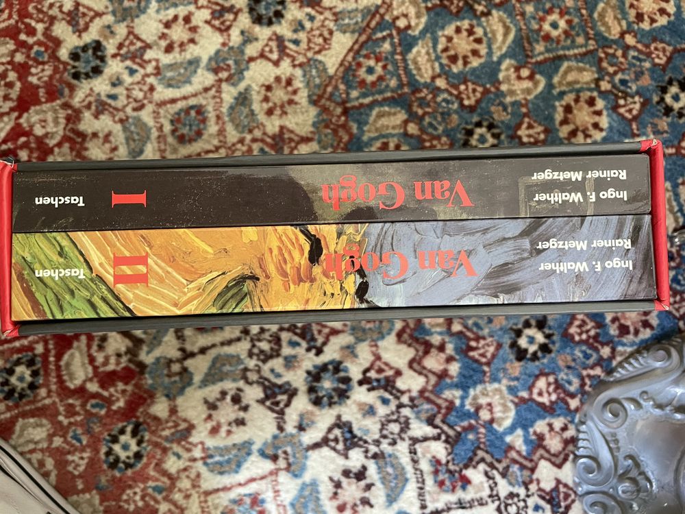 Vendo livros coleção Van Gogh e História da Europa