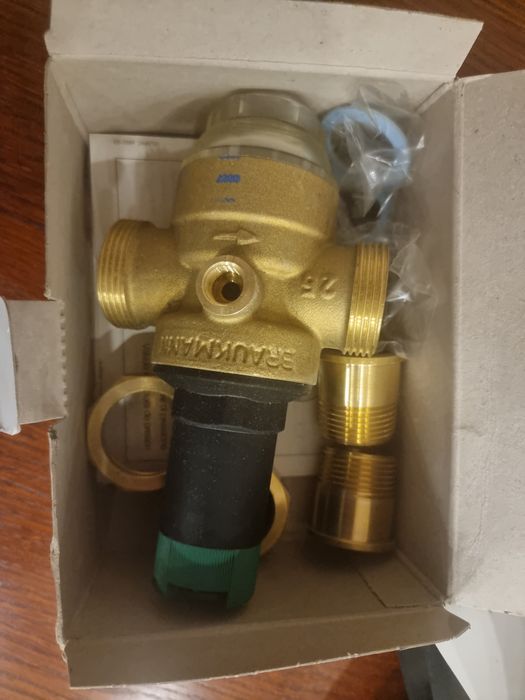 Regulator ciśnienia Honeywell komplet nowy