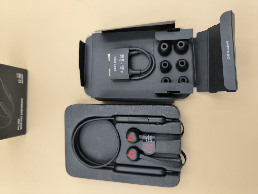 Słuchawki bezprzewodowe Apple beats flex czarne