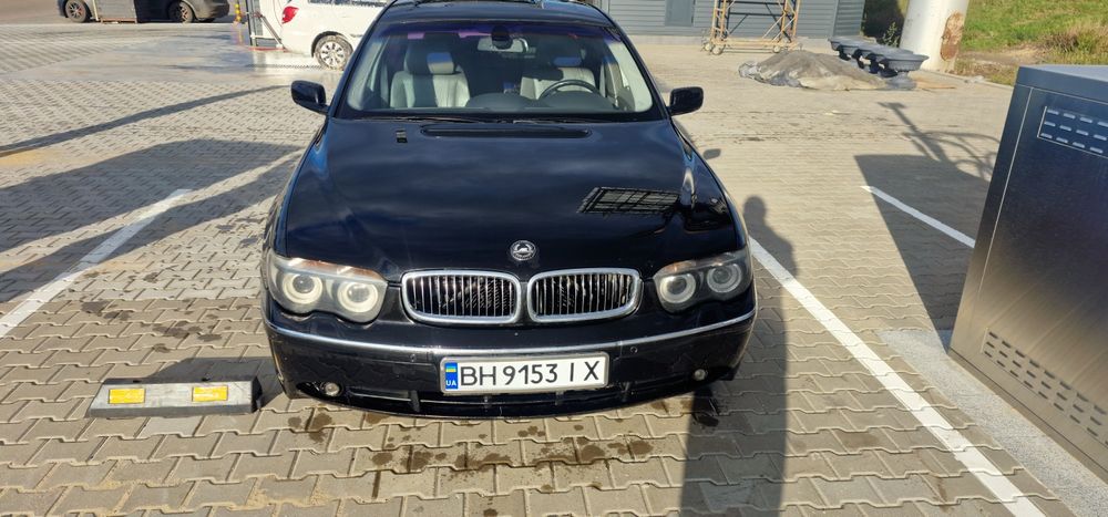 .BMW 745l газ8888