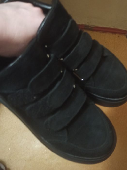 Демісезонні ботинки-кросівки