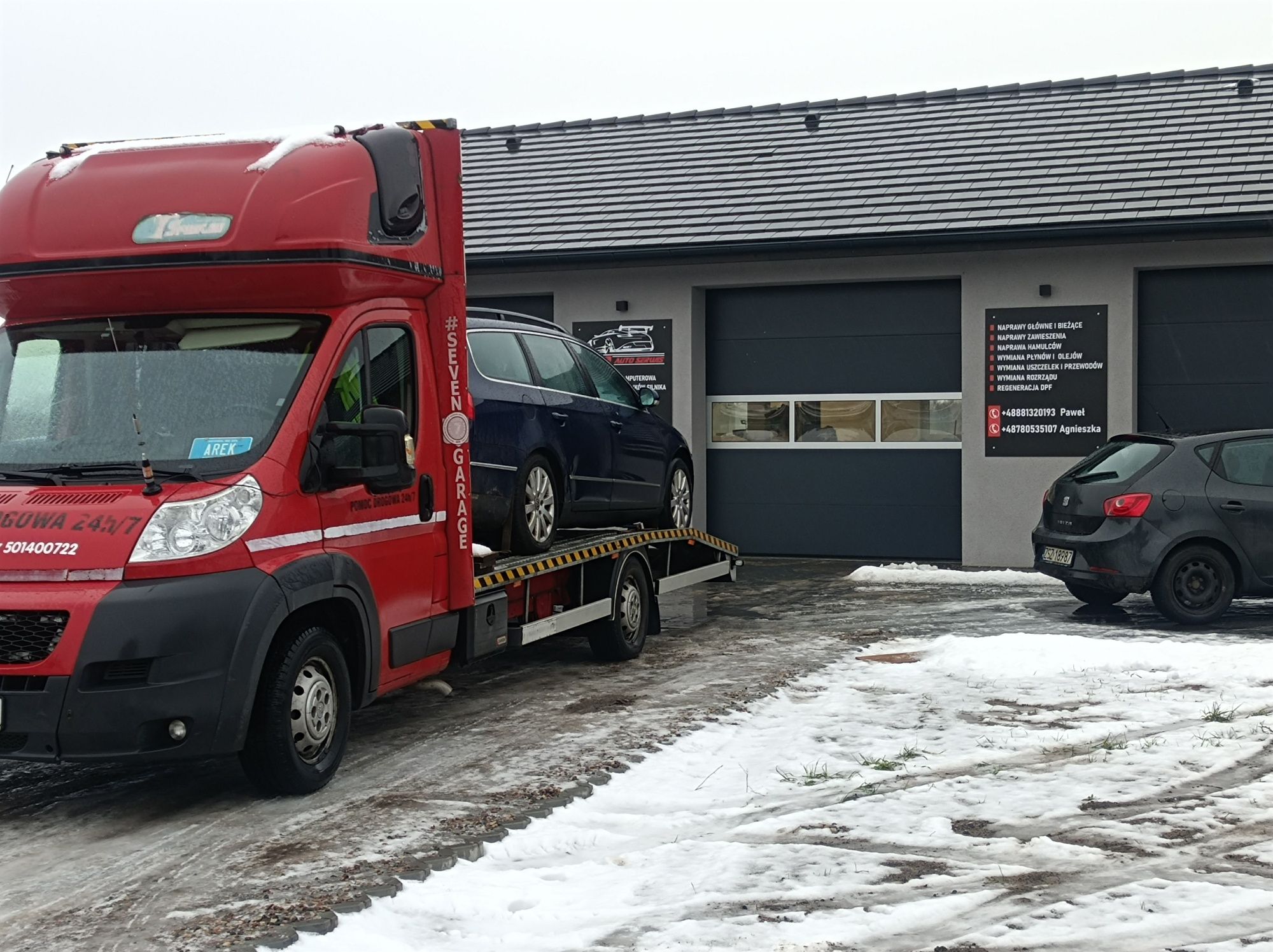 Transport pojazdów i materiałów budowlanych Laweta