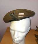 Wojskowy beret zielony st. kapral 56