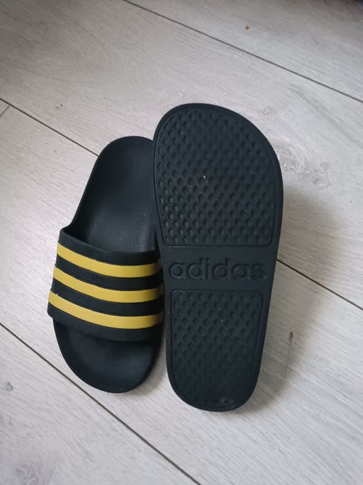 Klapki czarne adidas