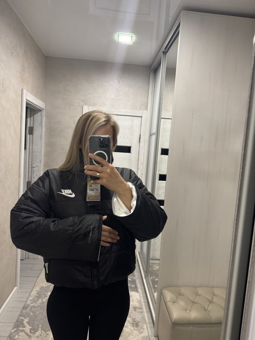 2х сторонній пуховик Nike