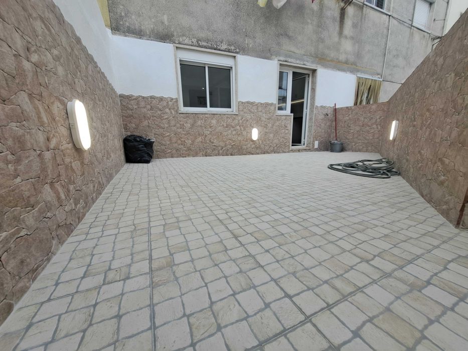 Apartamento T2 com Terraço na Póvoa de Santa Iria