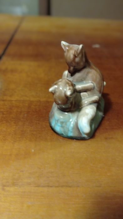 Продам статуетки лисенята