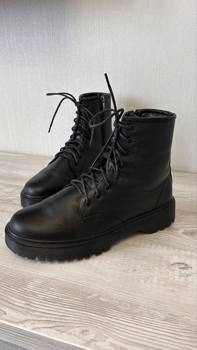 Зимові черевики р. 42 Horton