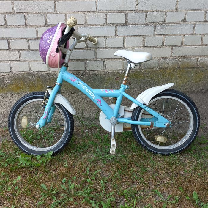 Rower dla dziecka + kask + dwie hulajnogi