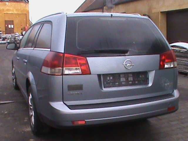 Opel Vectra C lift kombi lampy zderzak  maska błotniki drzwi  hak Z163